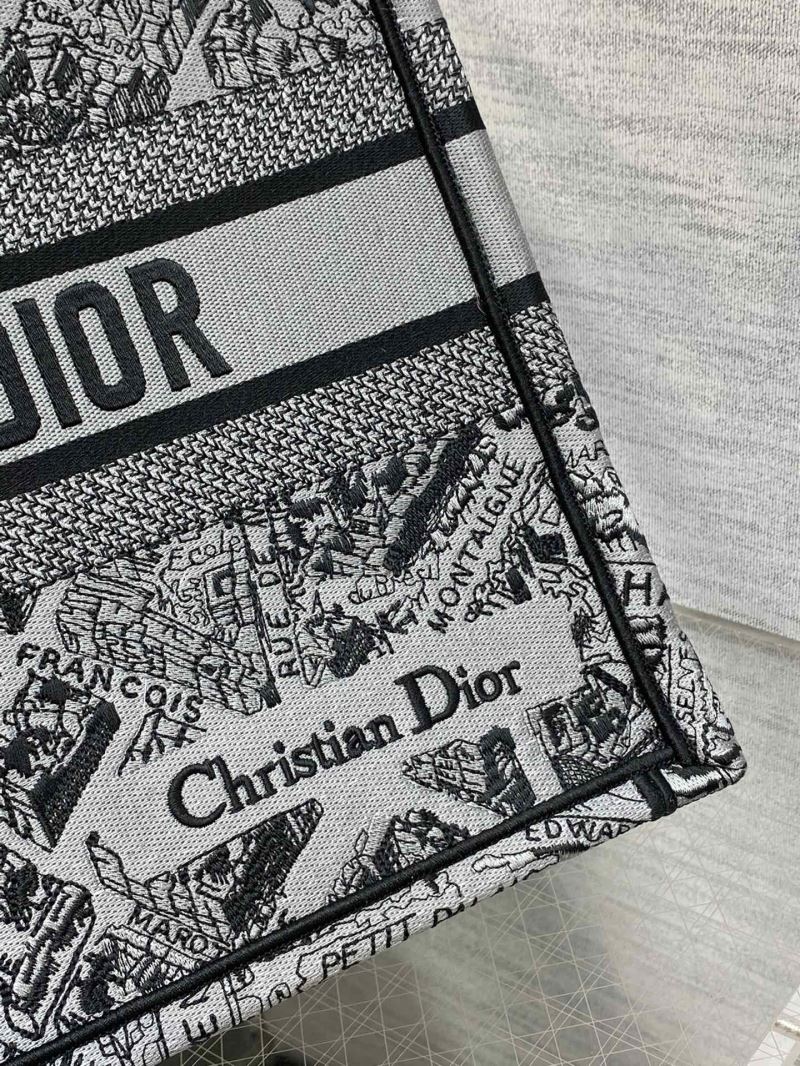 Christian Dior Shopping Bags